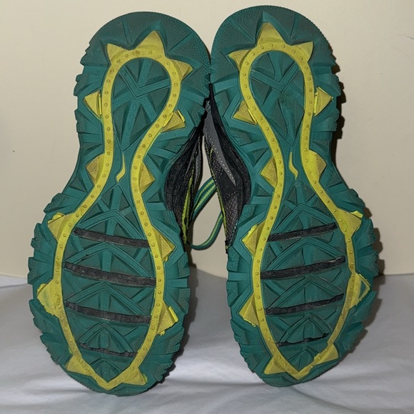 Saucony Excursion TR7 gray, black and turquoise sneakers, very gently used, 7.5 - Picture 5 of 7